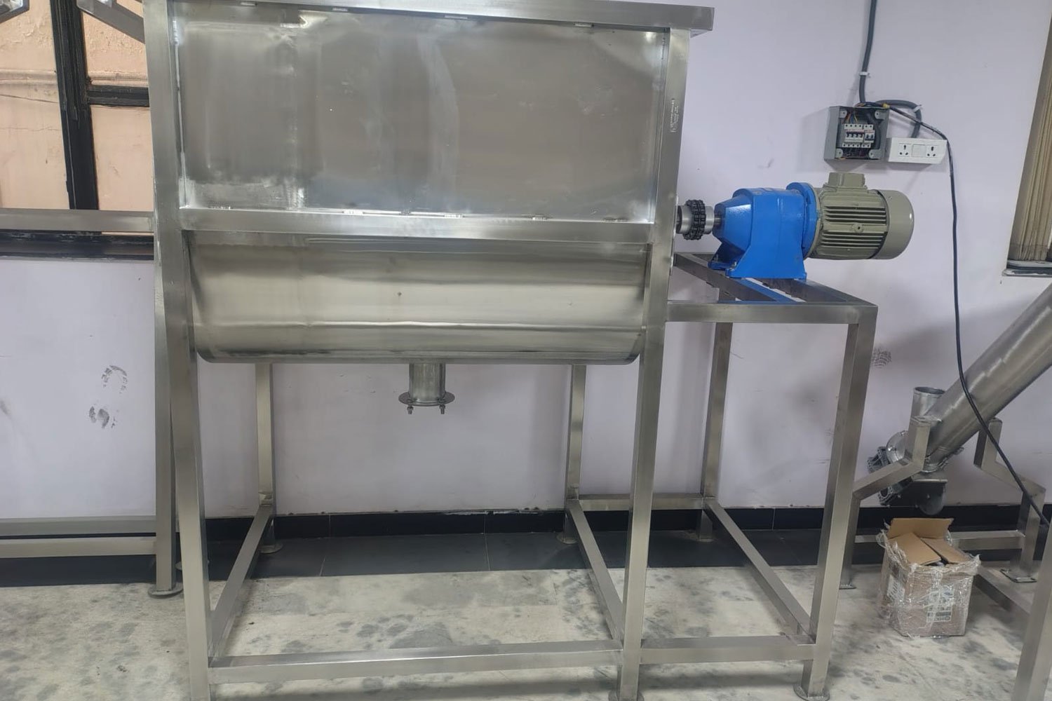 Dry Powder Mixing Equipment